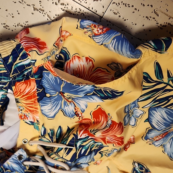 Polo Ralph Lauren Tropical Swim Shorts - Picture 7 of 8